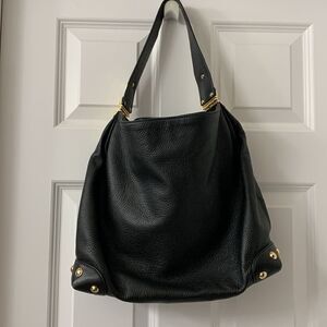 Michael Kors Joplin shoulder bag. Very soft leather & beautiful gold details.